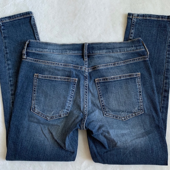 Banana Republic Medium Wash Girlfriend Jeans - Picture 6 of 7